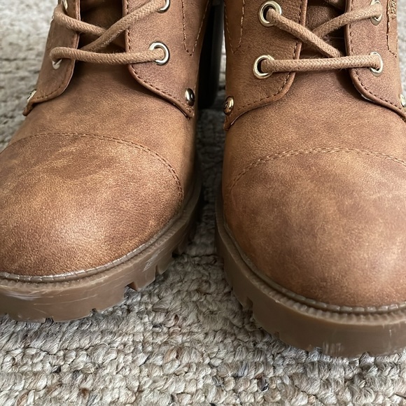 Guess Jaydyn High Heel Platform Combat Boots - Picture 13 of 13